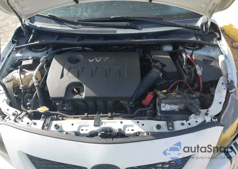 2010 Toyota Corolla S z USA, uszkodzony, nr VIN 2T1BU4EE8AC453735